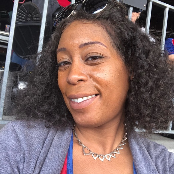 Meet your Posher, Sonya - Picture 1 of 1